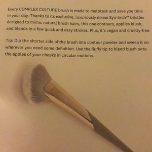 complex culture contour blush brush